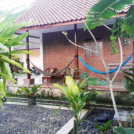 Ragha Homestay Batukaras 외부 사진