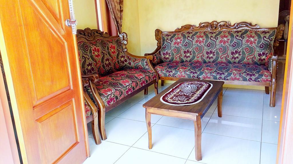 Ragha Homestay Batukaras 외부 사진